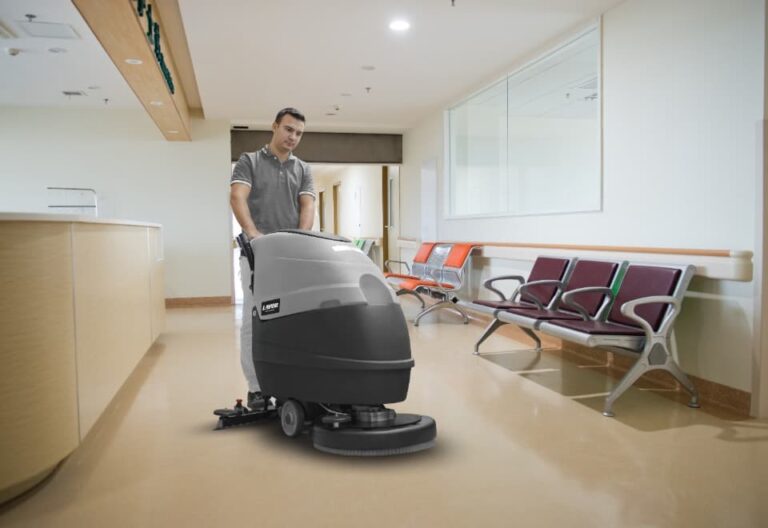 Read more about the article Kedy sa oplatí prenájom upratovacej techniky a na čo si dať pozor pri výbere dodávateľa?